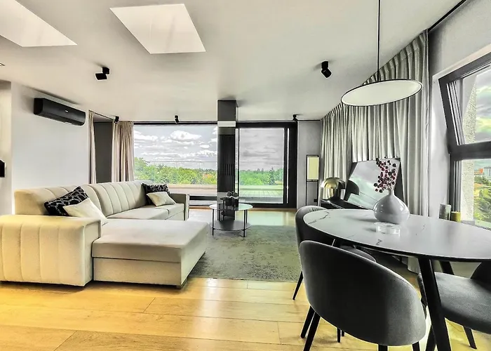 Warsaw Glamour Penthouse